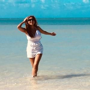 Meet your Posher, Liz